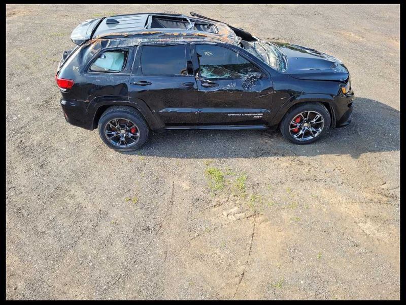 2014-2017 Jeep Grand Cherokee SRT8 6.4L Pair Door Sill Plates Scuff - The Parts Farm