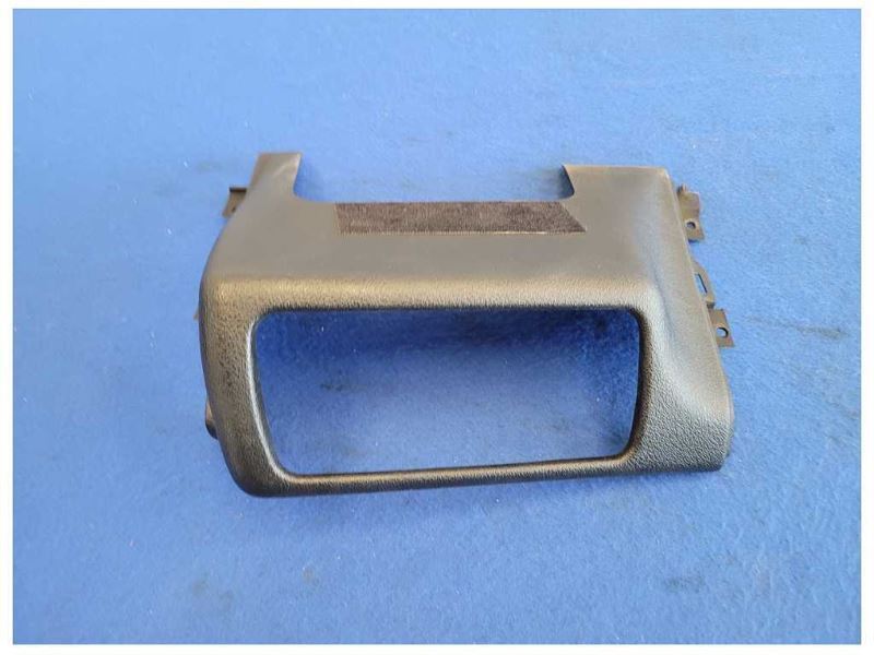 1993 Chevrolet Camaro Z28 Coupe Bezel Radio AC HVAC Trim Console 2546 - The Parts Farm
