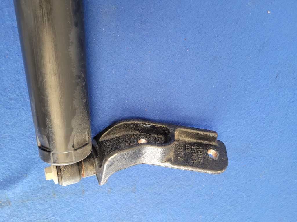 2023 Ford F250 F-250 Super Duty Truck Steering Knuckle Pittman Arm 2558 - The Parts Farm