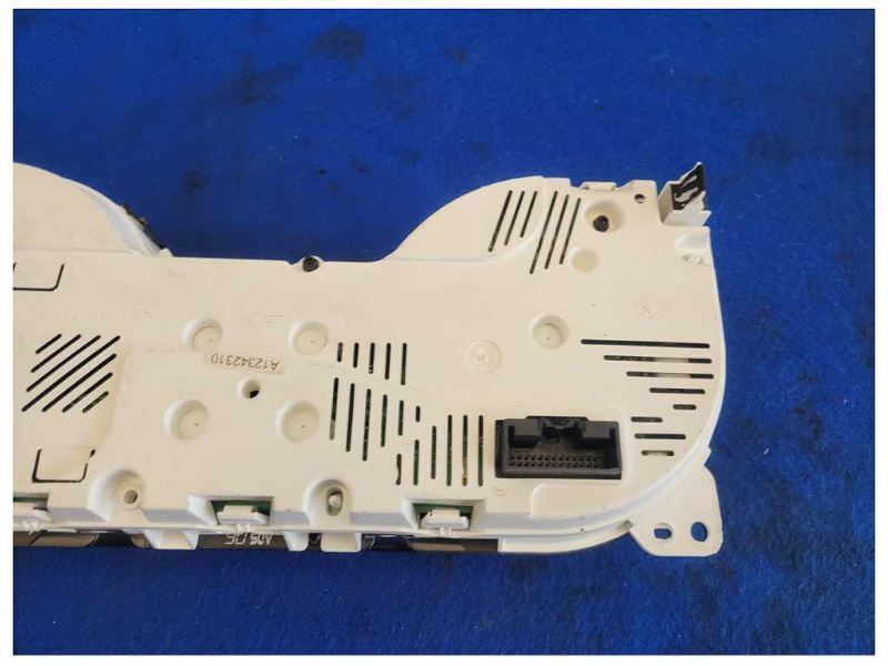 2011 Ford Mustang GT S197 5.0L 6 Gauge Cluster Speedometer Driver Dash 2591 - The Parts Farm