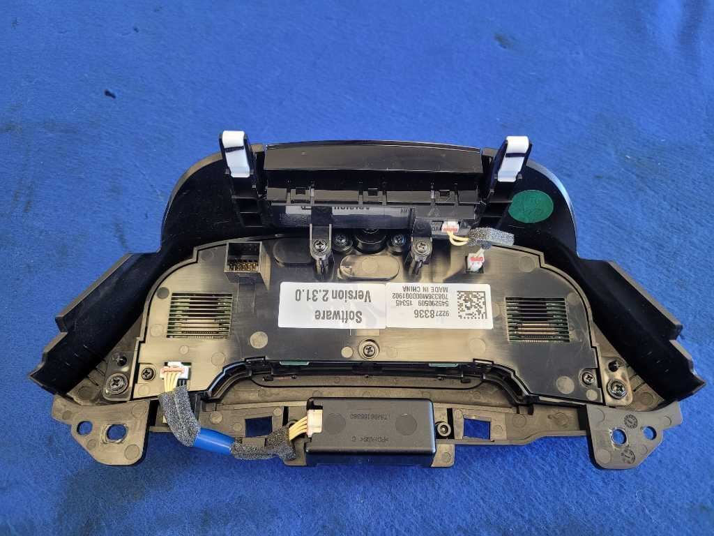 2016-2017 Chevrolet SS 6.2L Sedan HVAC Control Air Conditioning AC 2602 - The Parts Farm
