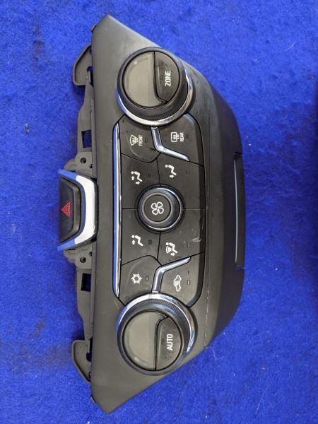 2014-2017 Chevrolet Caprice Sedan HVAC Switch Temperature Control ID 92507029 - The Parts Farm