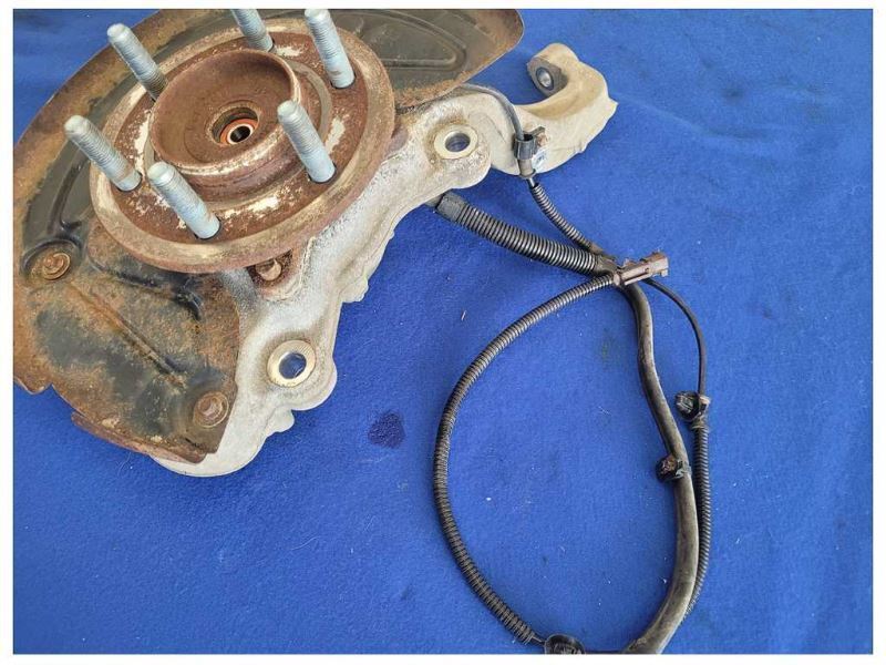 2015-2017 Ford F150 4x4 Pickup Truck Passenger Front Spindle Knuckle 2576 - The Parts Farm