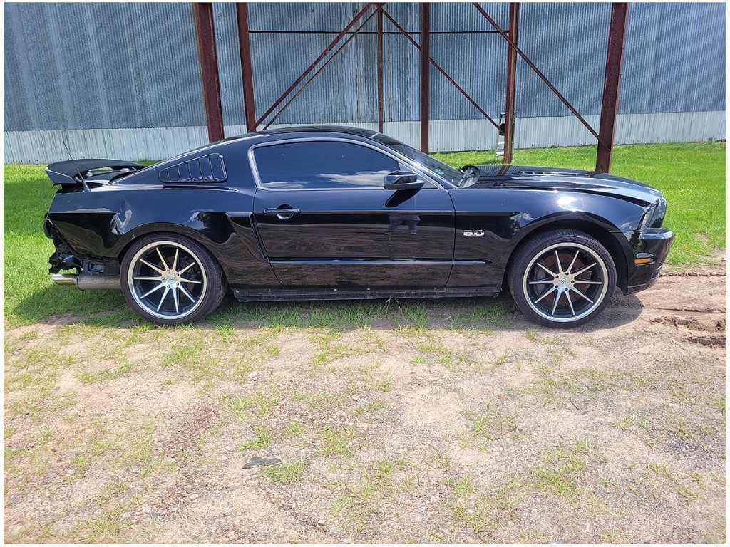 47737040