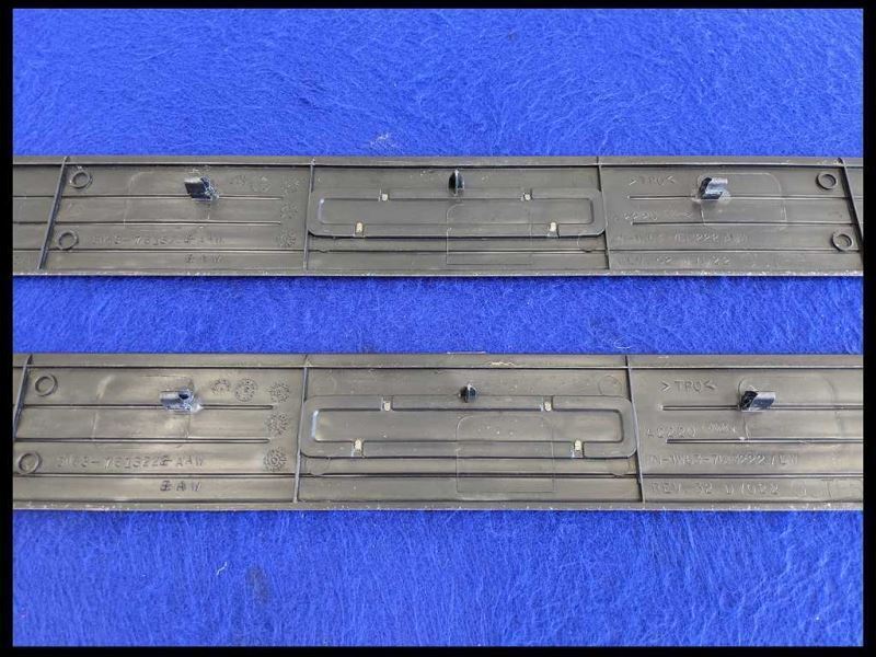 2002-2005 Ford Thunderbird 3.9L V8 Door Sill Plates Plate Scuff OEM Factory - The Parts Farm