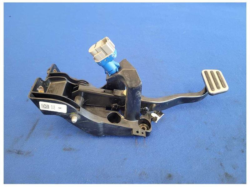 2015-2017 Ford Mustang GT S550 Brake Pedal Cage Automatic A/T 2565 - The Parts Farm