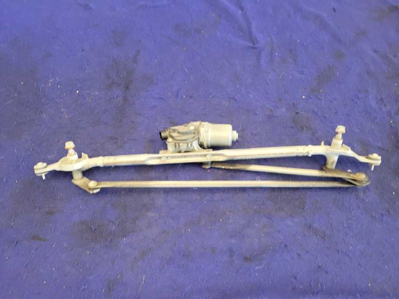 2016-2019 Chevrolet Camaro SS Windshield Wiper Motor Arm Linkage Front Cowl - The Parts Farm