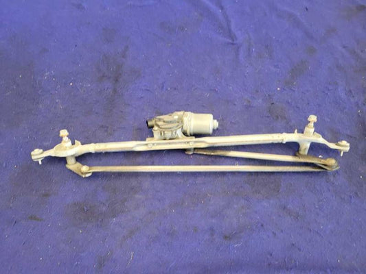 2016-2019 Chevrolet Camaro SS Windshield Wiper Motor Arm Linkage Front Cowl - The Parts Farm