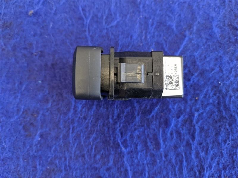 2020-2021 Ford F250 Pickup Truck Pedal Adjust Switch Gas Brake Fuel - The Parts Farm