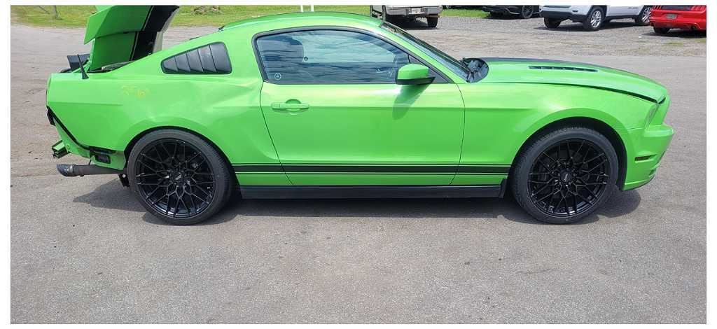 2010-2014 Ford Mustang GT S197 Pair Side Louvers Quarters Window 2568 - The Parts Farm