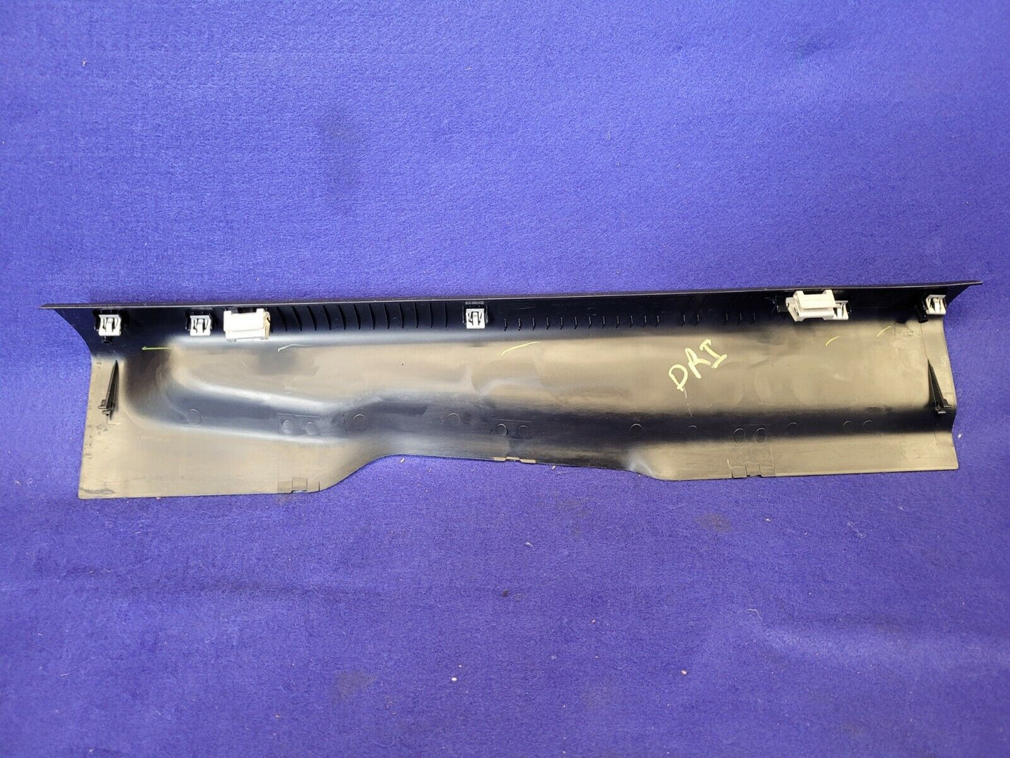 2018-2023 Ford Mustang GT S550 Driver Left LH Lower Door Sill Cover Trim Plastic - The Parts Farm