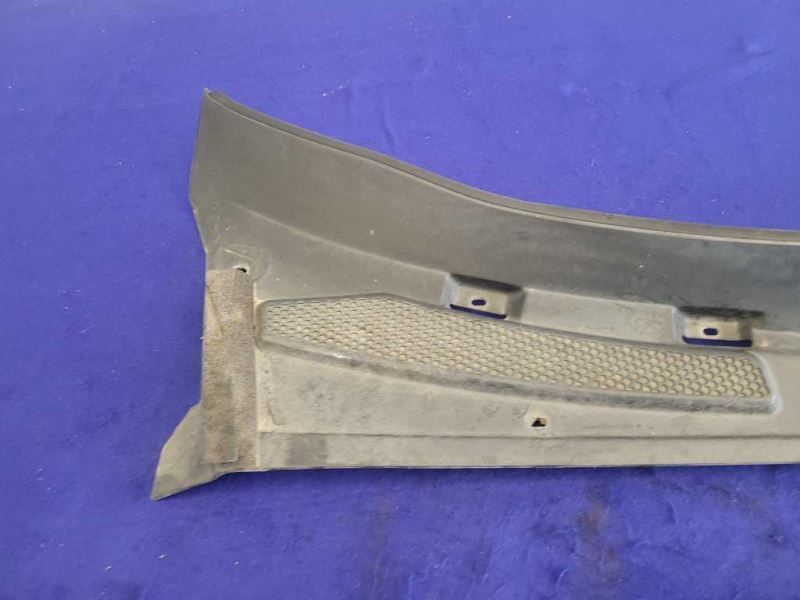 2003-2006 Chevrolet SSR Pickup Truck Front Cowl Panel Cover Windshield 2426 - The Parts Farm
