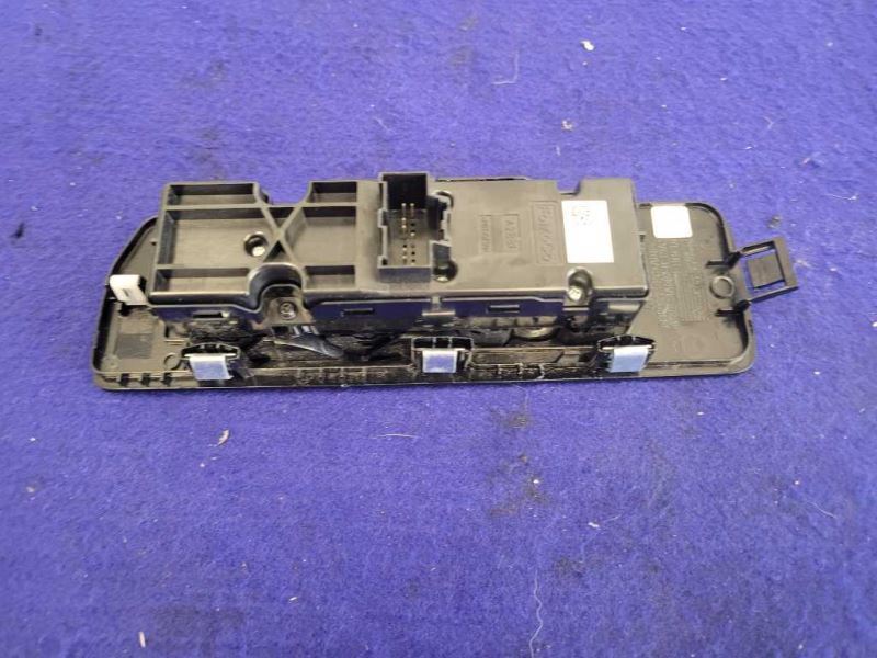 2018-2020 Ford F250 Pickup Truck Super Duty Driver Left Front Door Switch Window - The Parts Farm