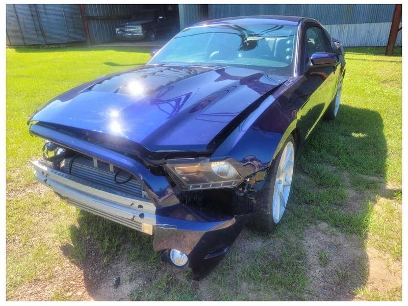 2011-2014 Ford Mustang GT Pair Door Sill Scuff Plates Lighted *Broke Tab* 2606 - The Parts Farm