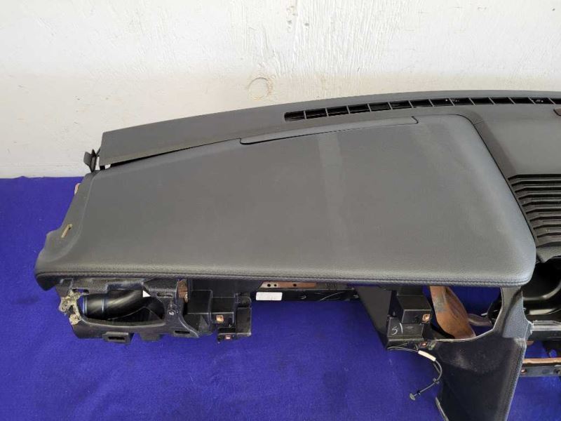 2015-2017 Ford mustang GT S550 Dash Panel Board No Gauge Pack Vent Bezel Trim - The Parts Farm