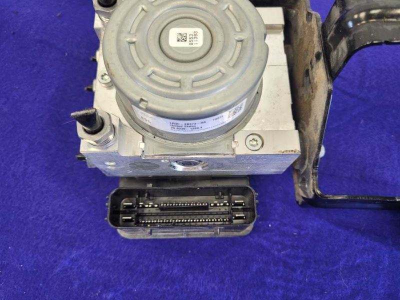 2015-2020 Ford Mustang GT350 Shelby Anti-Lock Brake Module Control Pump - The Parts Farm