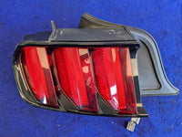 2015-2017 Ford Mustang GT S550 Driver Left LH Taillight Lamp Brake 2197 - The Parts Farm