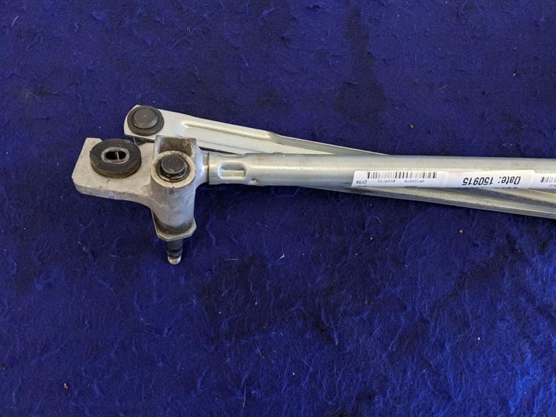 2013-2017 Chevrolet Caprice 6.0L Sedan Windshield Wiper Motor Blade Arm - The Parts Farm
