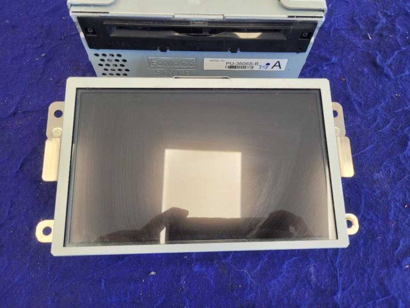 2015 Ford Mustang GT S550 Info-GPS-TV Screen Front Display Center Dash 2420 - The Parts Farm