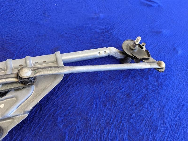 2010-2015 Chevrolet Camaro SS Windshield Wiper Motor Blade Arm OEM Factory - The Parts Farm