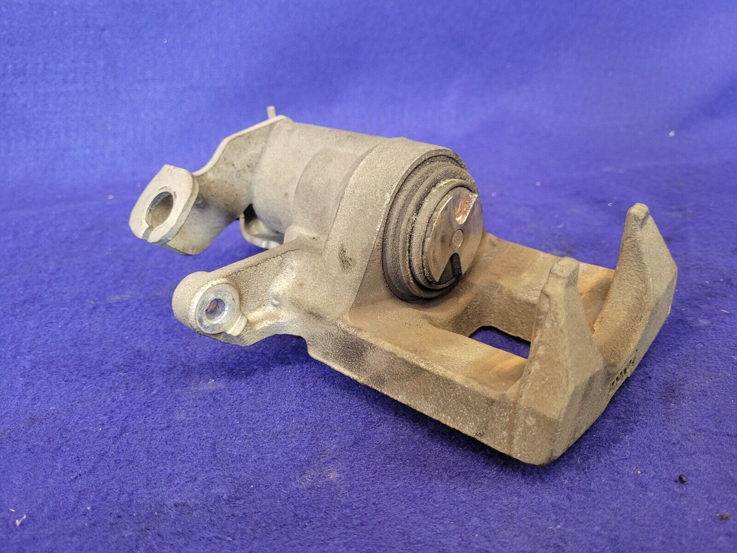 2018-2023 Ford Mustang GT S550 Passenger Right RH Bare Rear Brake Caliper OEM - The Parts Farm