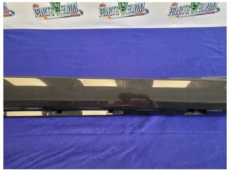 2014-2015 Chevrolet SS Sedan 6.2 Passenger Lower Rocker Panel Molding Black 2350 - The Parts Farm