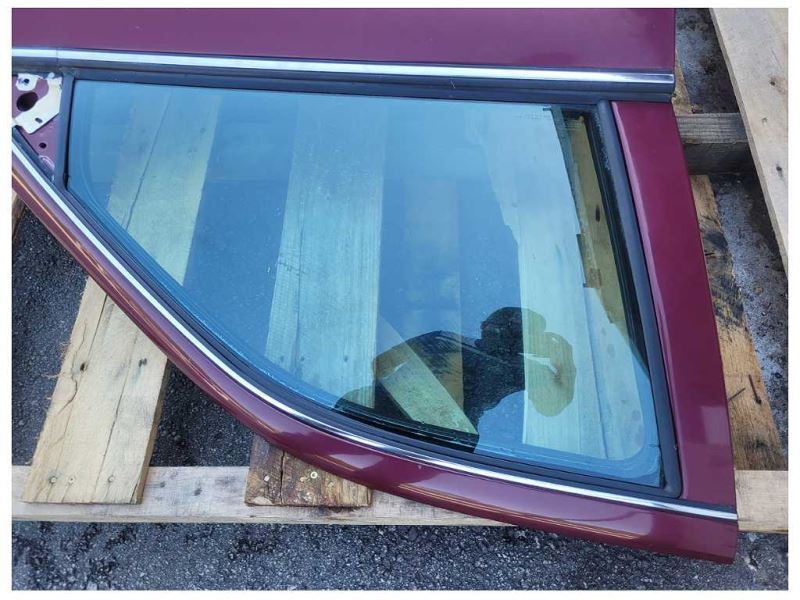 2003-2004 Mercury Marauder 4.6L 4v Passenger RH Front Door Shell Paint JL 2534 - The Parts Farm
