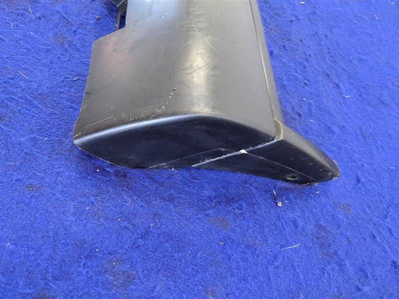 2005-2009 Ford Mustang GT Passenger Right RH Rocker Panel Moulding NEW TAKE OFF - The Parts Farm