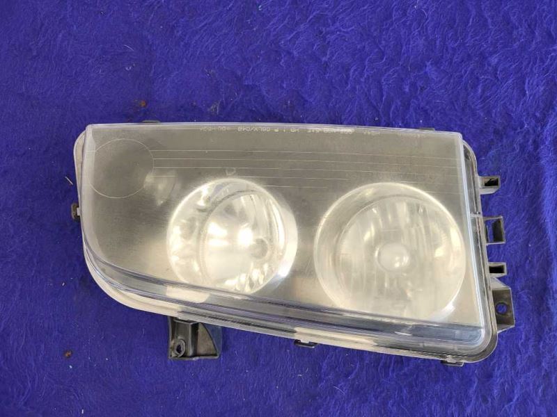2006-2007 Dodge Charger SRT8 6.1L Passenger Right Headlight Lamp Front Light OEM - The Parts Farm