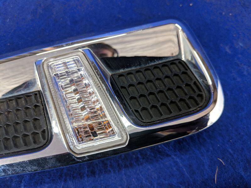 2014-2017 Chevrolet Caprice SS Passenger Corner Park Light Park Lamp-turn Signal - The Parts Farm