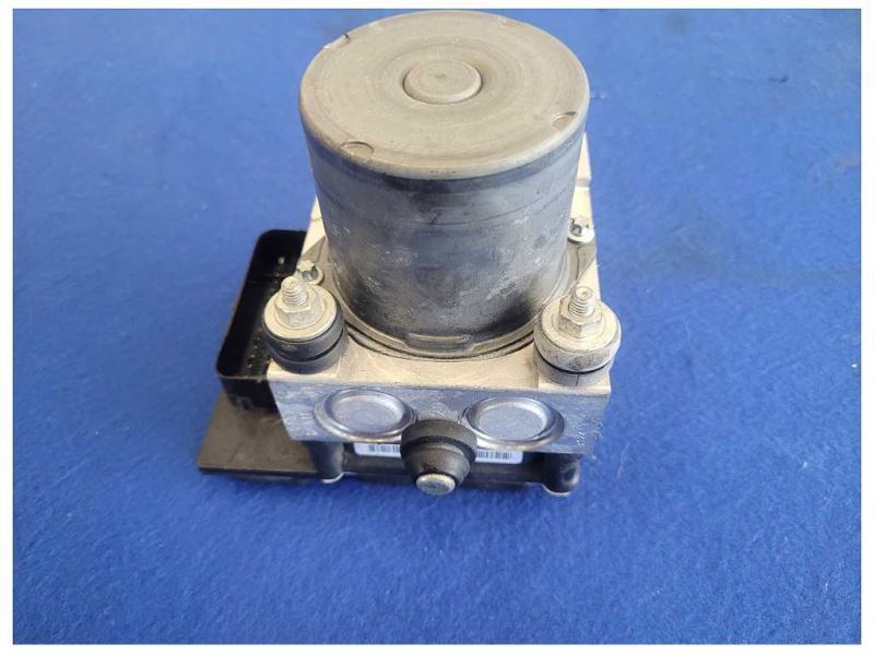 2012-2015 Chevrolet Camaro SS ABS Anti-Lock Brake Module Pump Front Switch 2554 - The Parts Farm