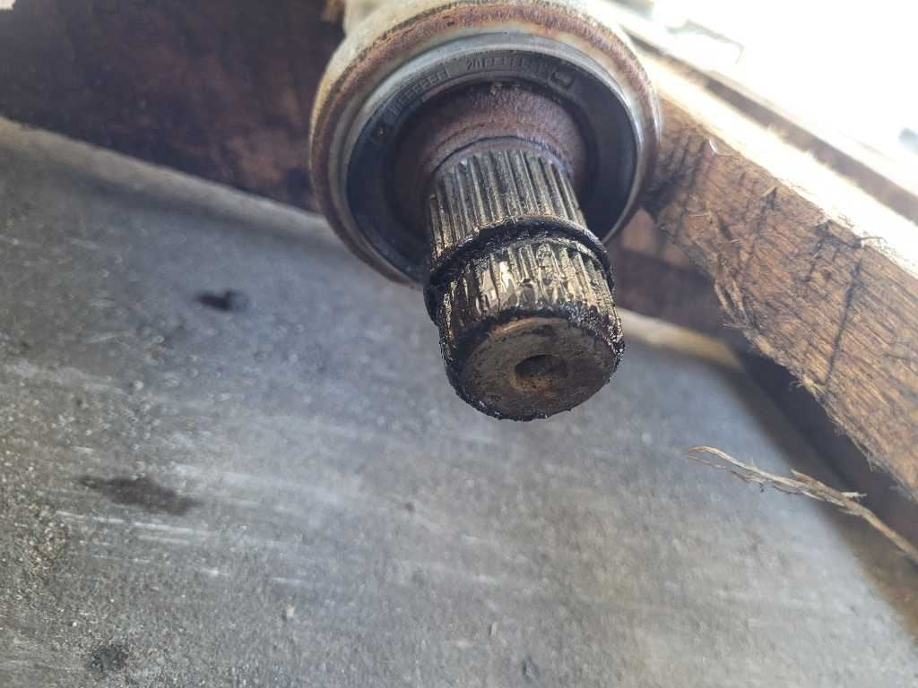 47645089