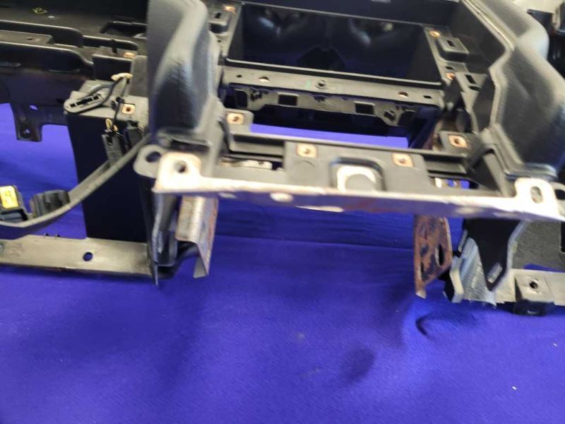 2015-2017 Ford mustang GT S550 Dash Panel Board No Gauge Pack Vent Bezel Trim - The Parts Farm