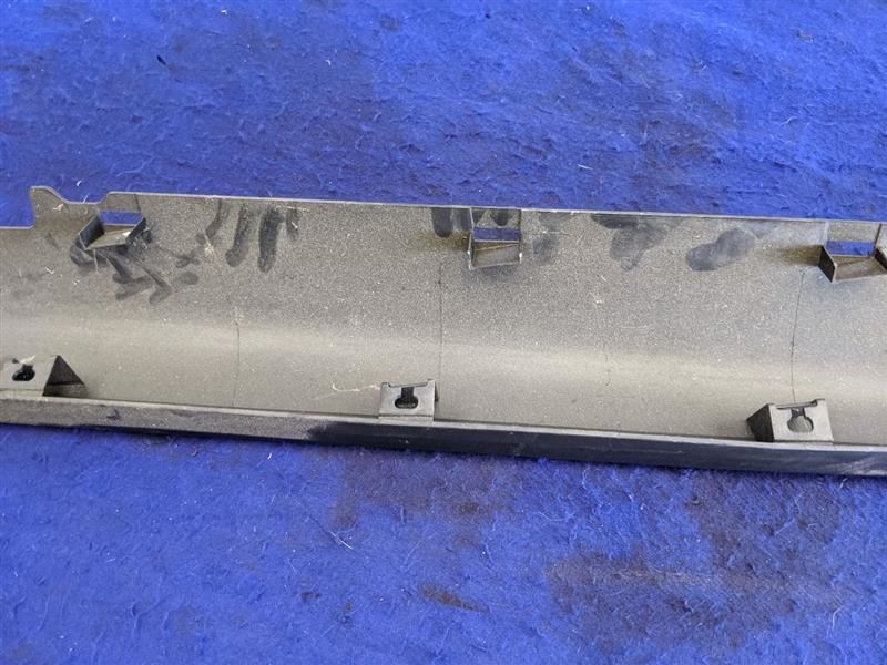 2005-2009 Ford Mustang GT Passenger Right RH Rocker Panel Moulding NEW TAKE OFF - The Parts Farm