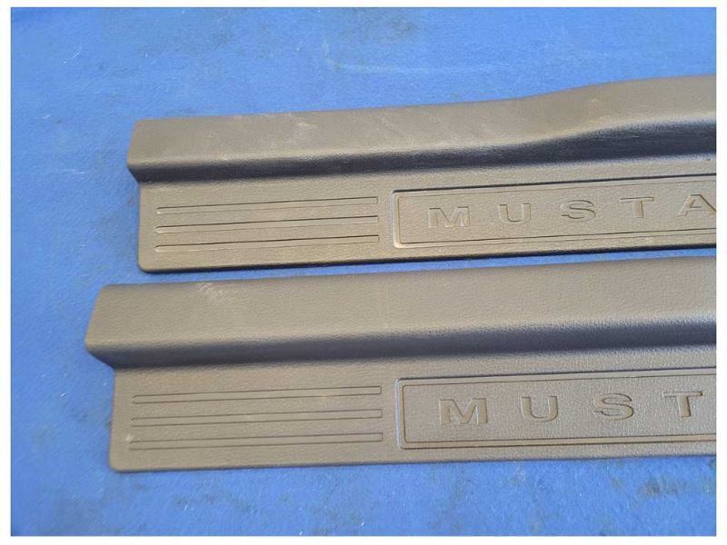 2010-2014 Ford Mustang GT 4.6L Pair Door Sill Plates Scuff Covers Base 2479 - The Parts Farm
