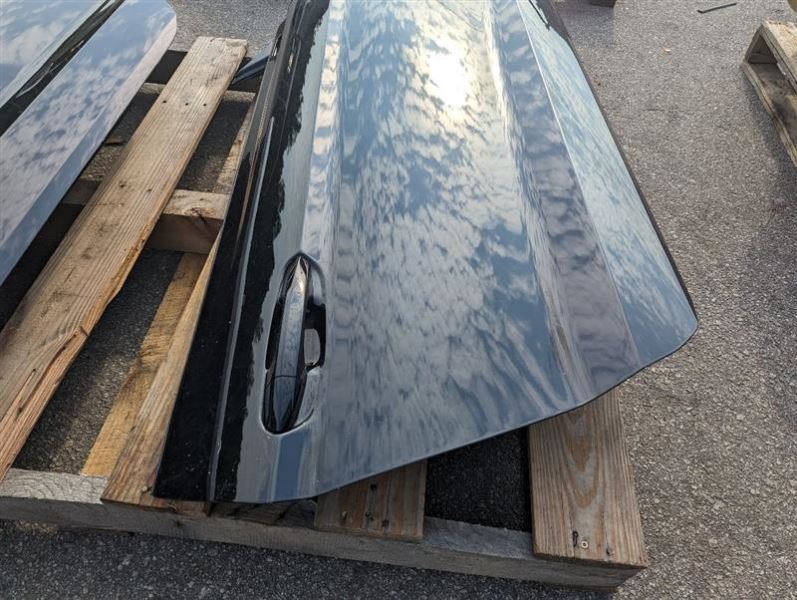 2015-2023 Ford Mustang GT S550 Passenger Door Coupe Front Shell Paint G1 2393 - The Parts Farm