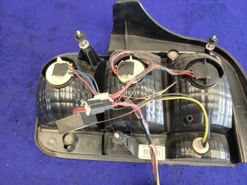 2005-2009 Ford Mustang GT 4.6L Passenger RH Rear Tail Light Brake Lens Lamp 2422 - The Parts Farm
