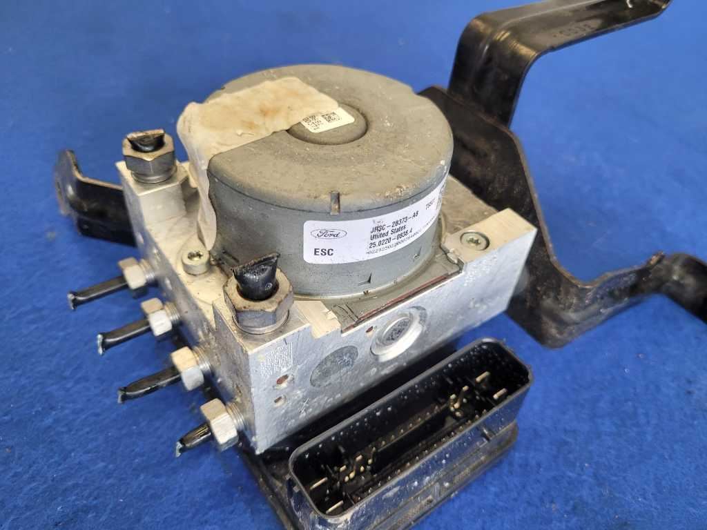 2018-2023 Ford Mustang GT S550 ABS Anti-Lock Brake Module Pump PP1 M/T 2609 - The Parts Farm