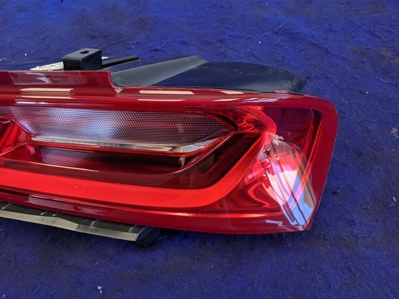 2016-2018 Chevrolet Camaro LS LT SS Passenger Taillight Lamp Lens New Take Off - The Parts Farm