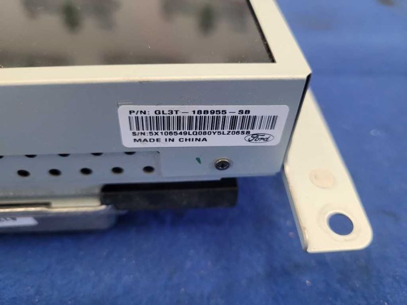 2016 Ford Fq50 Pickup Truck Info-GPS-TV Screen Front Dash 8in Screen 2369 - The Parts Farm