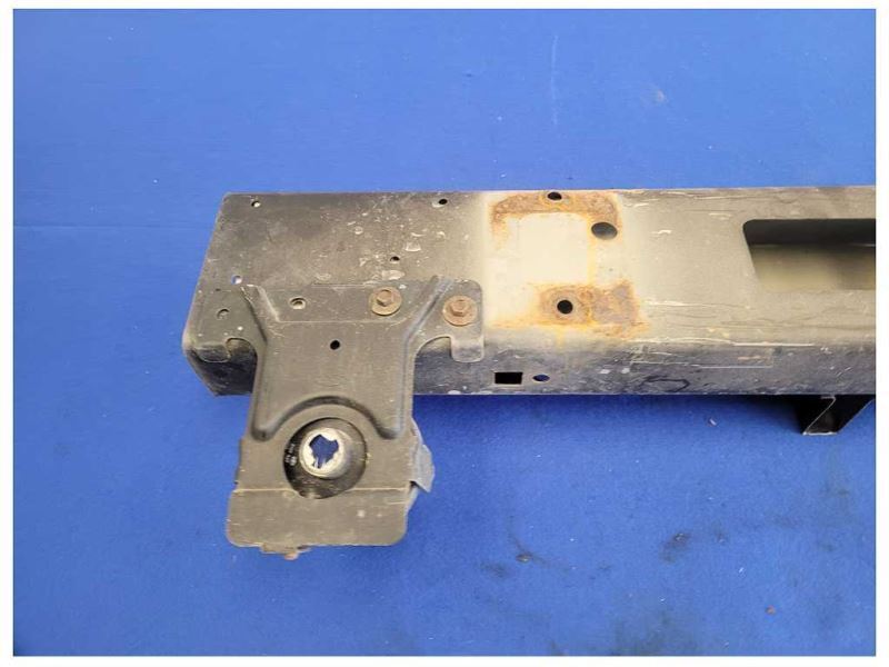 1996-1998 Ford Mustang Cobra 4.6L Crash Support Bumper Absorber Fog Lights 2512 - The Parts Farm