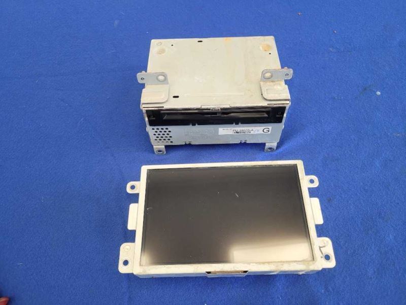 2016 Ford Mustang GT S550 Audio Radio Receiver AM FM Disc Screen 2450 - The Parts Farm