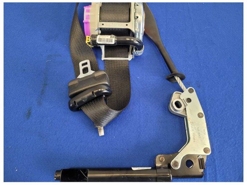 2015-2017 Ford Mustang GT S550 Passenger RH Coupe Front Seat Belt Retractor 2594 - The Parts Farm