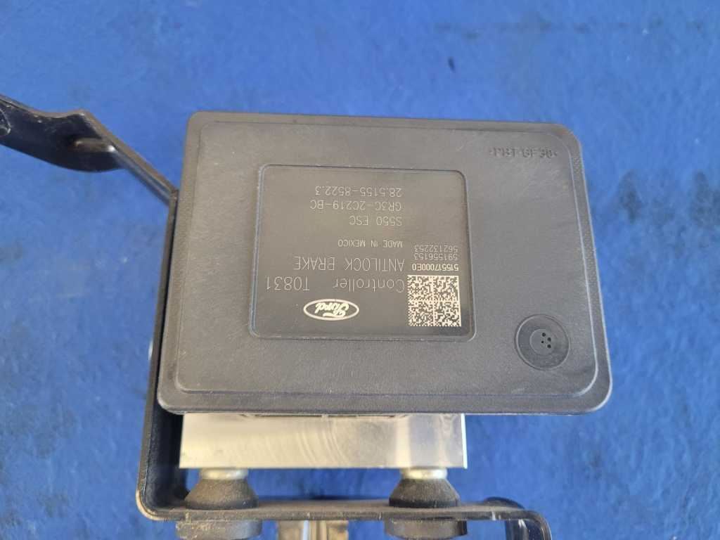 2015 Ford Mustang GT S550 Anti-Lock Brake Module ABS System Pump 2632 - The Parts Farm