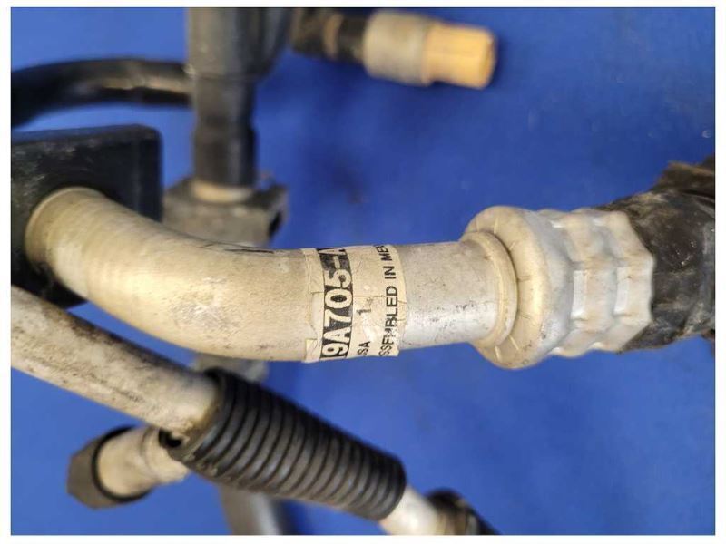 2003-2004 Mercury Marauder 4.6L Front AC Hoses Air Conditioning Cannister 2534 - The Parts Farm