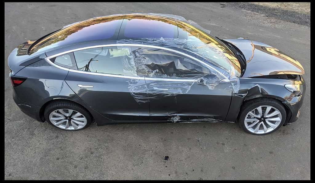 2017 2018 2019 2020 Tesla Model 3 Passenger Right RH Front Spindle Hub - The Parts Farm