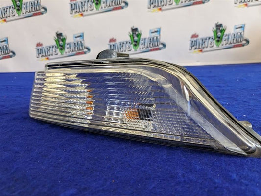 2015-2017 Ford Mustang GT S550 Driver Left LH Front Corner Light Turn 2329