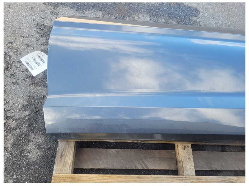 2015-2023 Ford Mustang GT S550 Driver Front Door Convertible Shell Paint J7 2504 - The Parts Farm