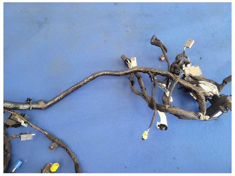 2021 Ford Mustang GT S550 Dash Harness Wire Plug Front 2565 - The Parts Farm