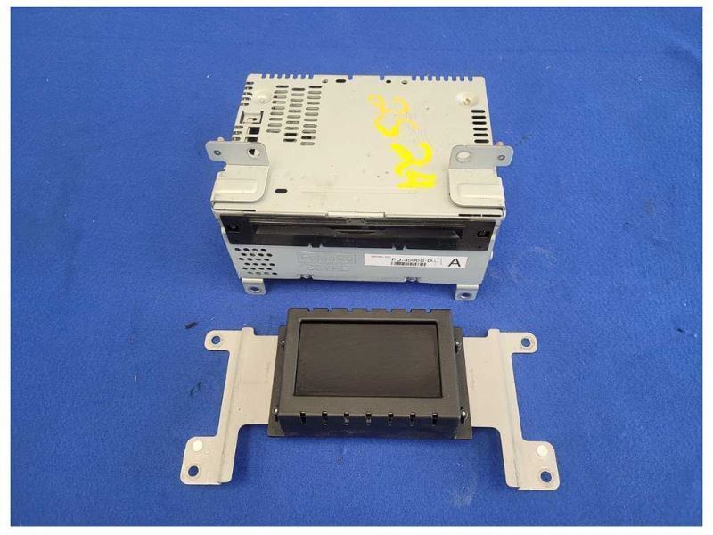 2016 Ford Mustang GT S550 Audio Radio Receiver AM FM CD Single Disc Screen 2524 - The Parts Farm